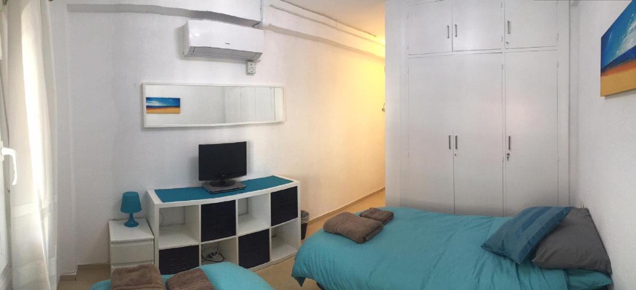 Edificio Verdemar - Stunning 1 Bed Apartment With Pool & Sea Views เนร์คา ภายนอก รูปภาพ
